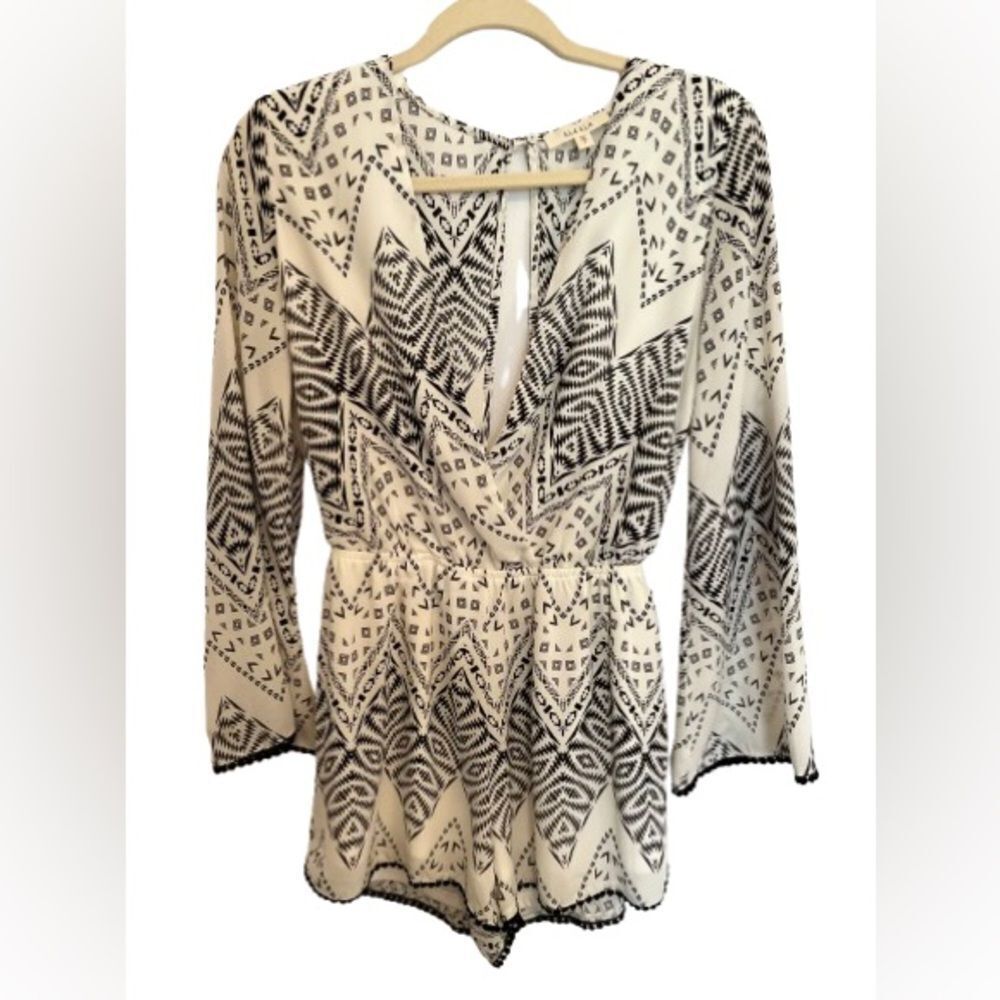 ILLA I Black and White Romper